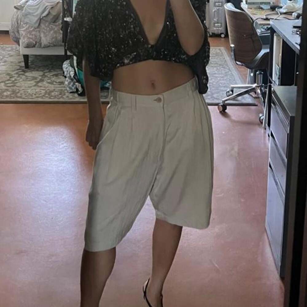 American Vintage Women's Cream and Tan Shorts